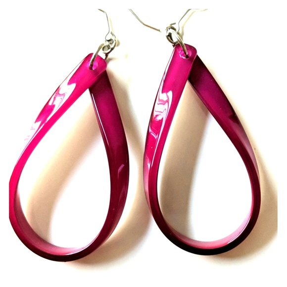 Vacation! Magenta Drop Earrings - Picture 1 of 3